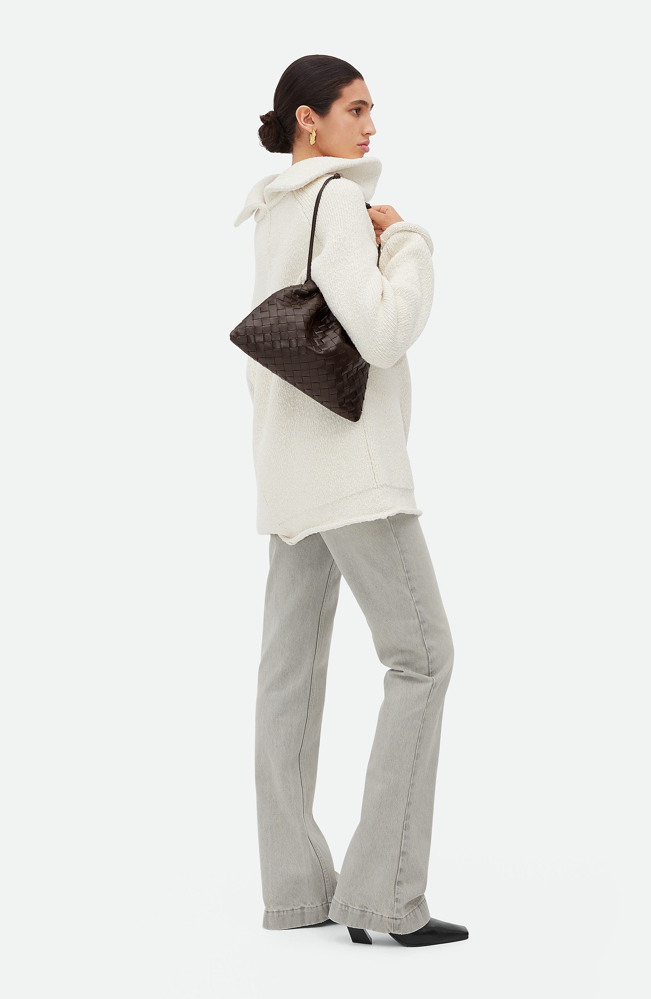 Bottega Veneta Medium Dustbag Intrecciato Leather Shoulder Bag, Alternate, color, 2132 Fondant-Gold