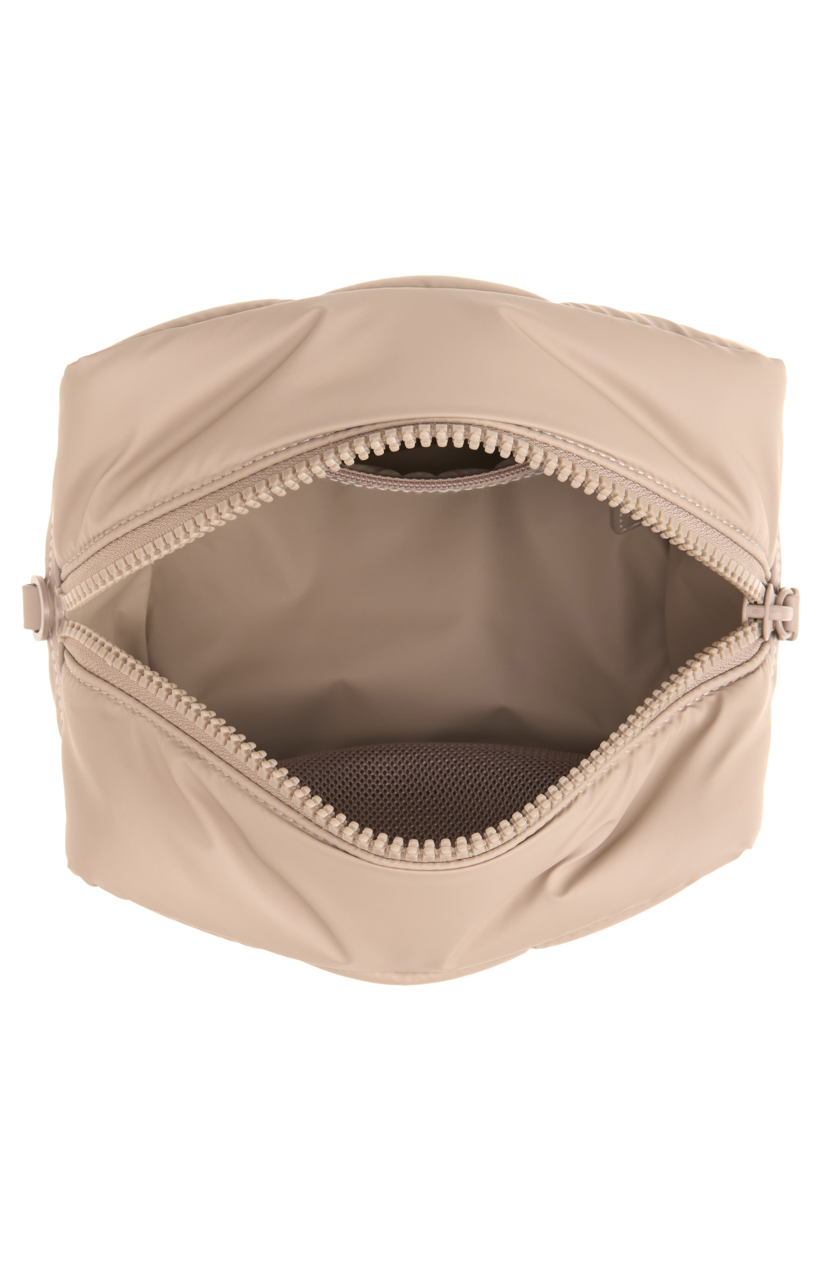 Medium Porter Quilted Cosmetics Pouch, Main, color, MOCHA MERINGUE BRW