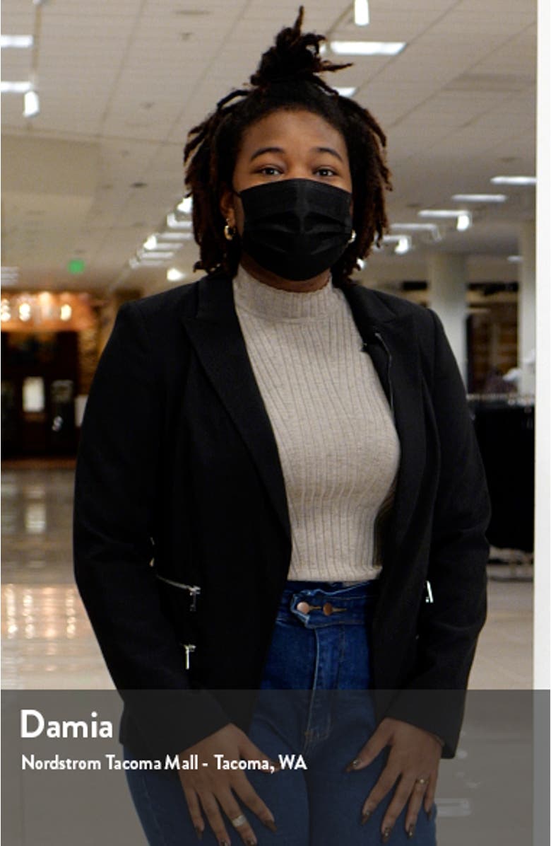 Slim Joggers, sales video thumbnail