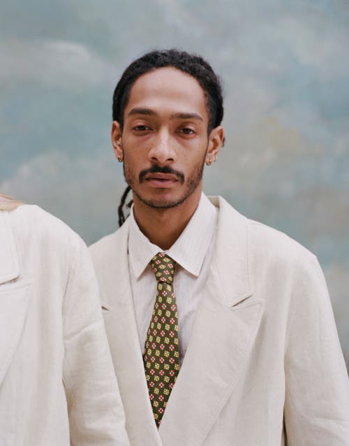 Tombolo Easy-going Jacket In Sand Linen