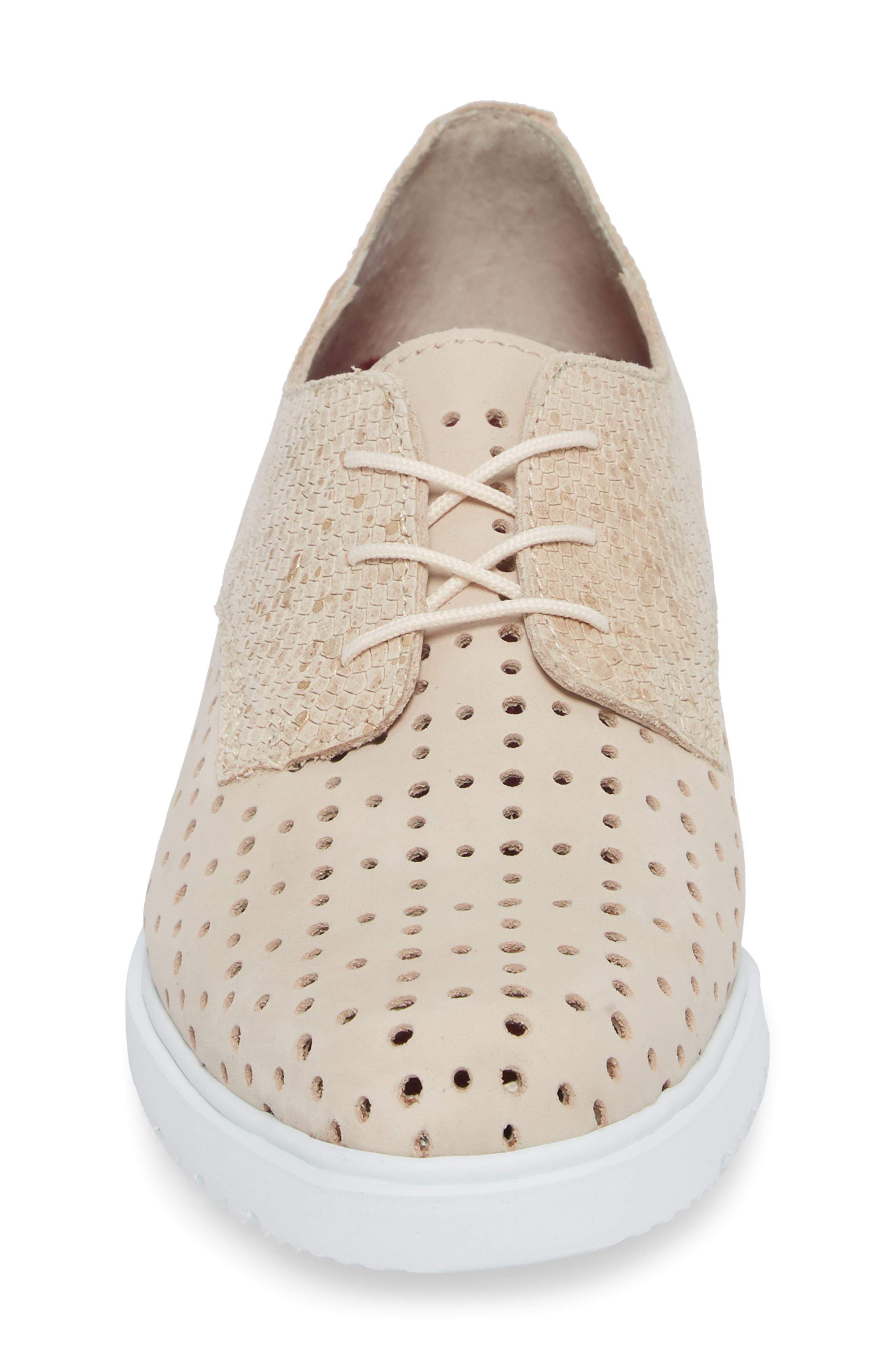 Munro Durell Oxford, Alternate, color, 