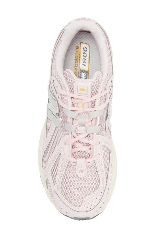 New Balance 1906r Sneaker