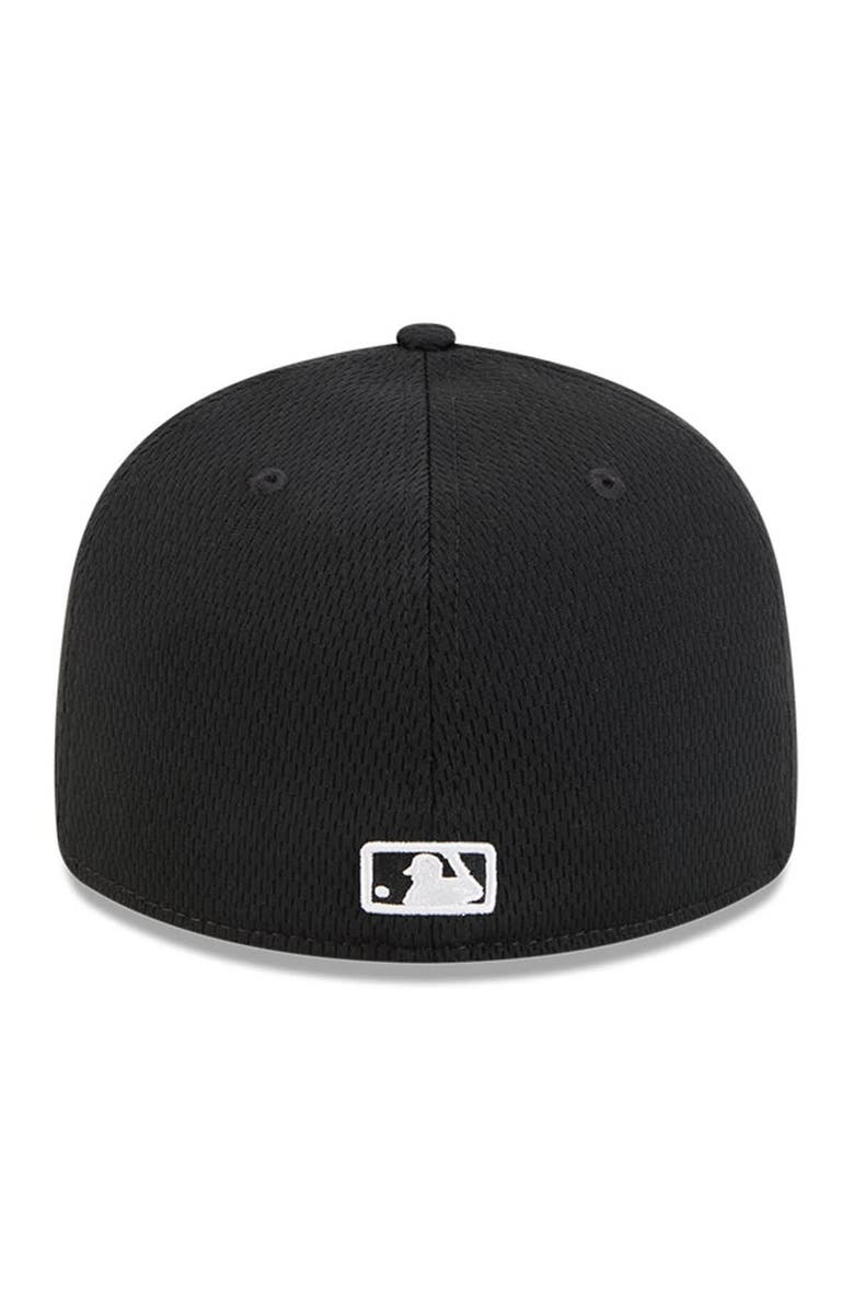 New Era Men's New Era Black Chicago Cubs 2025 MLB Clubhouse Low Profile 59FIFTY Fitted Hat, Alternate, color, 