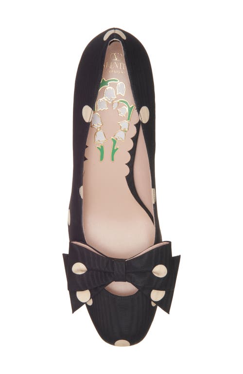 Valentino Polka Dot Satin Bow Pumps In Bmt Nero-burro