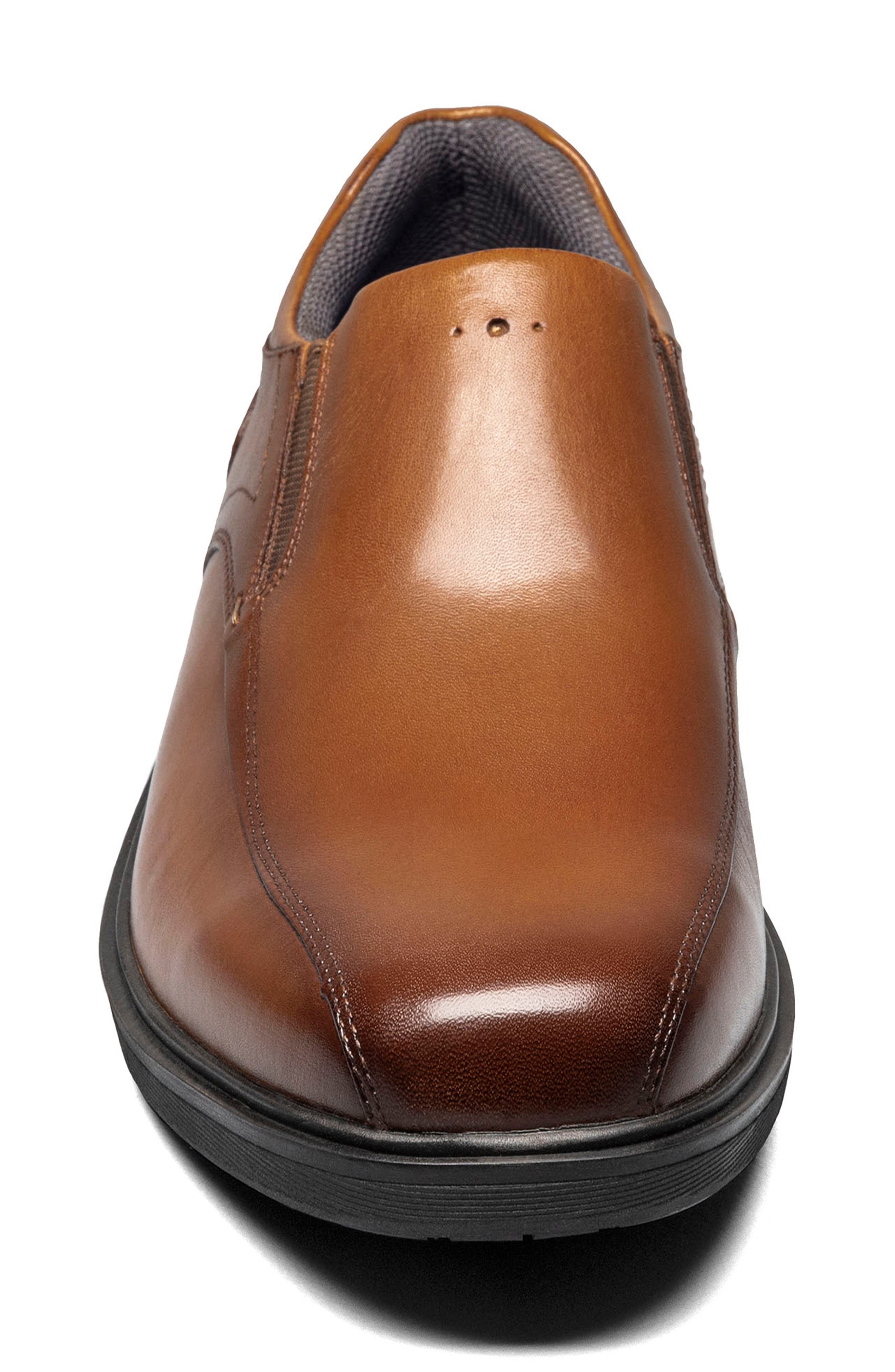 Kore Pro Bike Toe Slip-On - Wide Width Available, Alternate, color, COGNAC