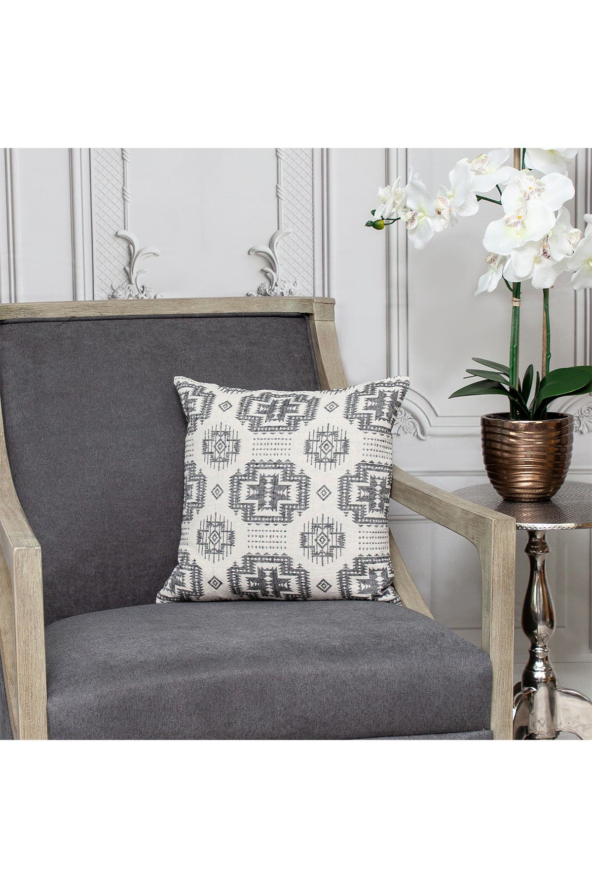 PARKLAND COLLECTION Sima Transitional Beige Throw Pillow