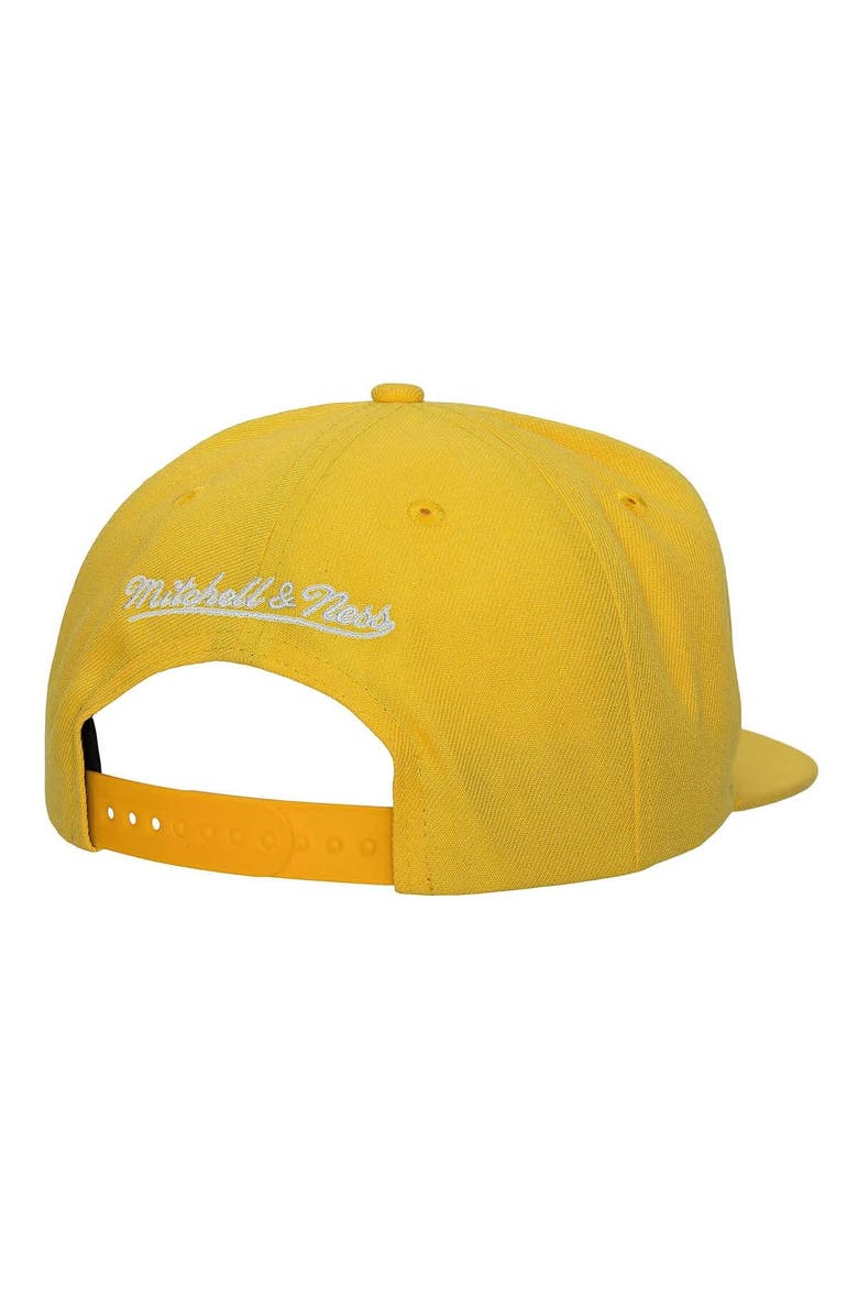 Mitchell & Ness Men's Mitchell & Ness Gold San Diego Padres Cooperstown Collection Basic Flip Snapback Hat, Alternate, color,