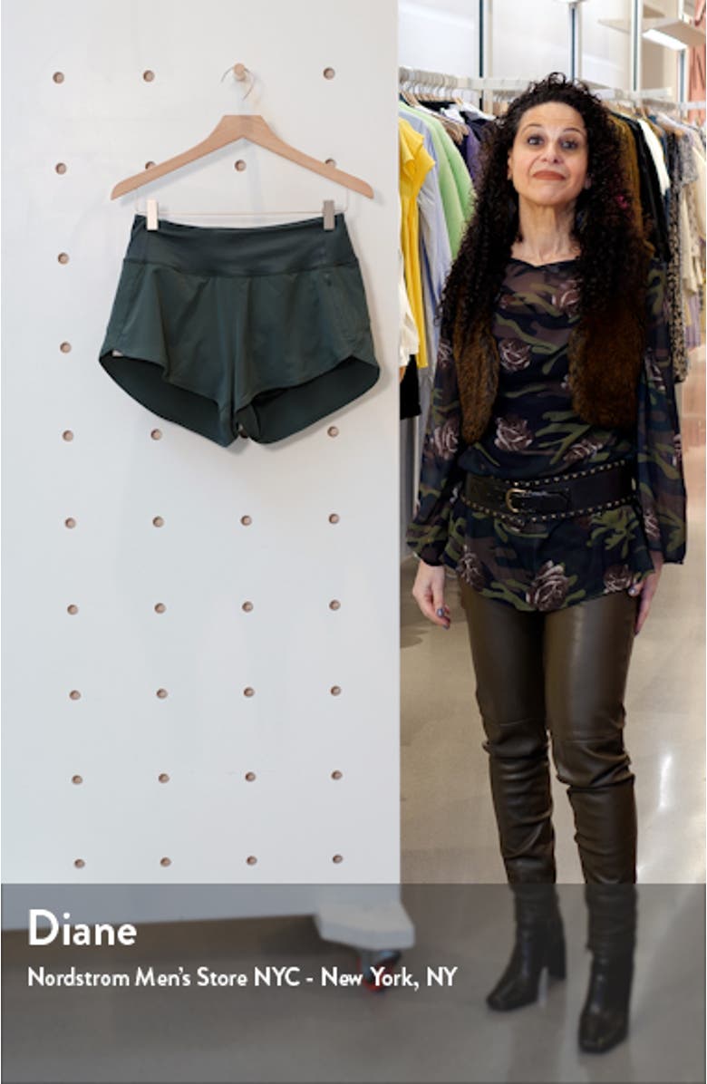 Hudson Shorts, sales video thumbnail