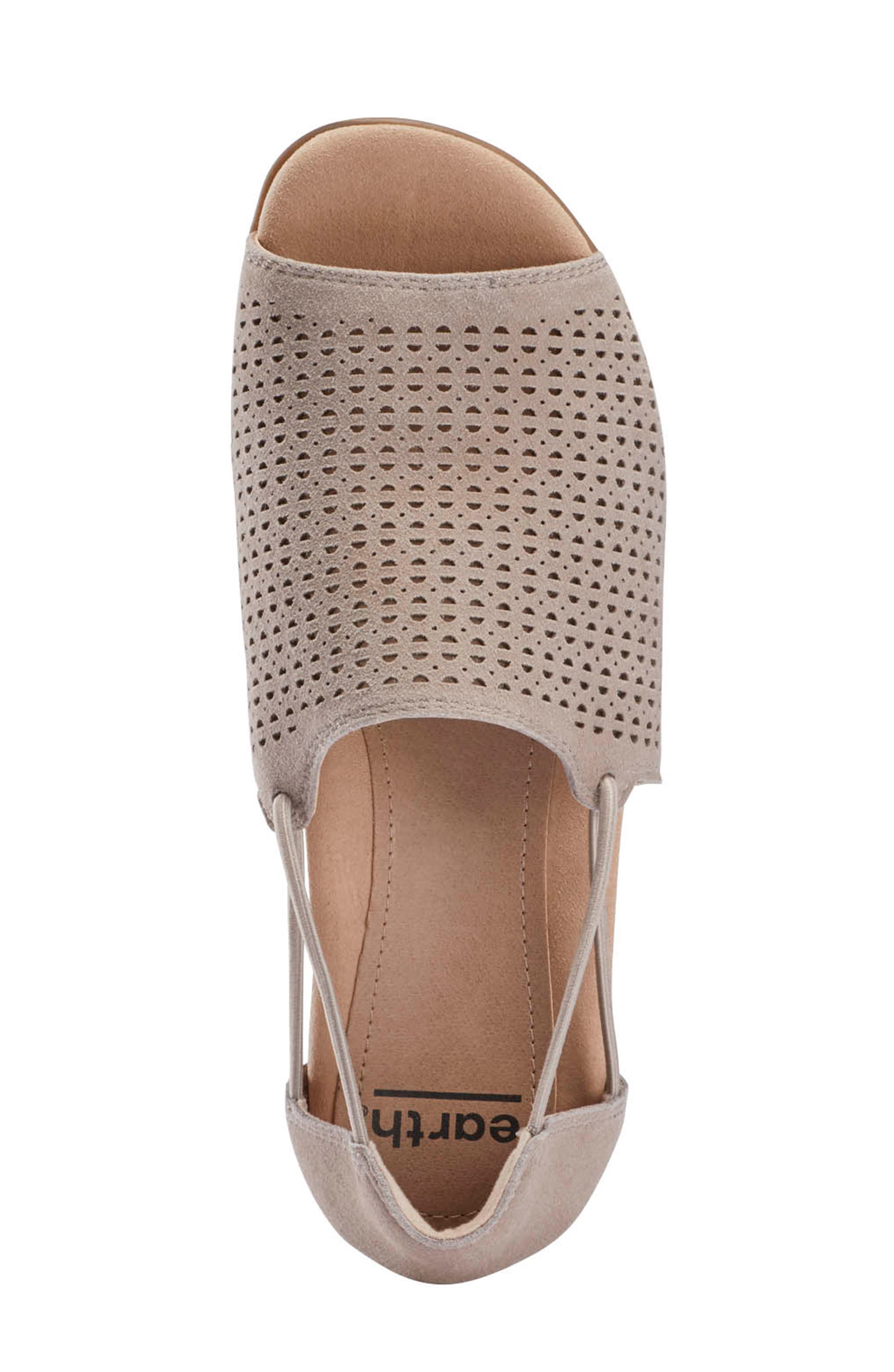 Alder Abra Sandal, Alternate, color, GINGER SUEDE