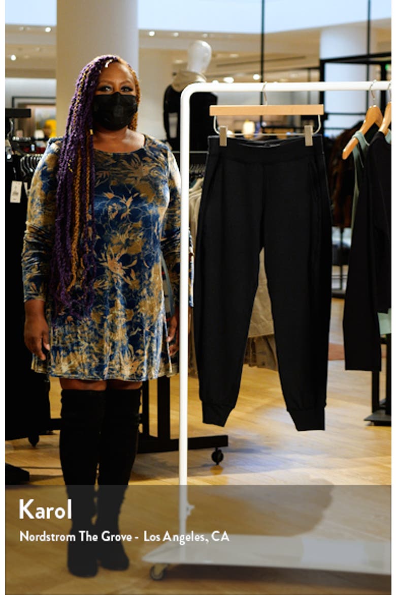 Gary Yoga Pants video