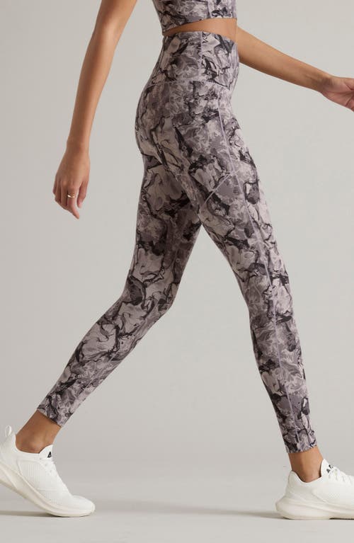 Rhone Revive Print Pocket 7/8 Leggings In Taupe Mist