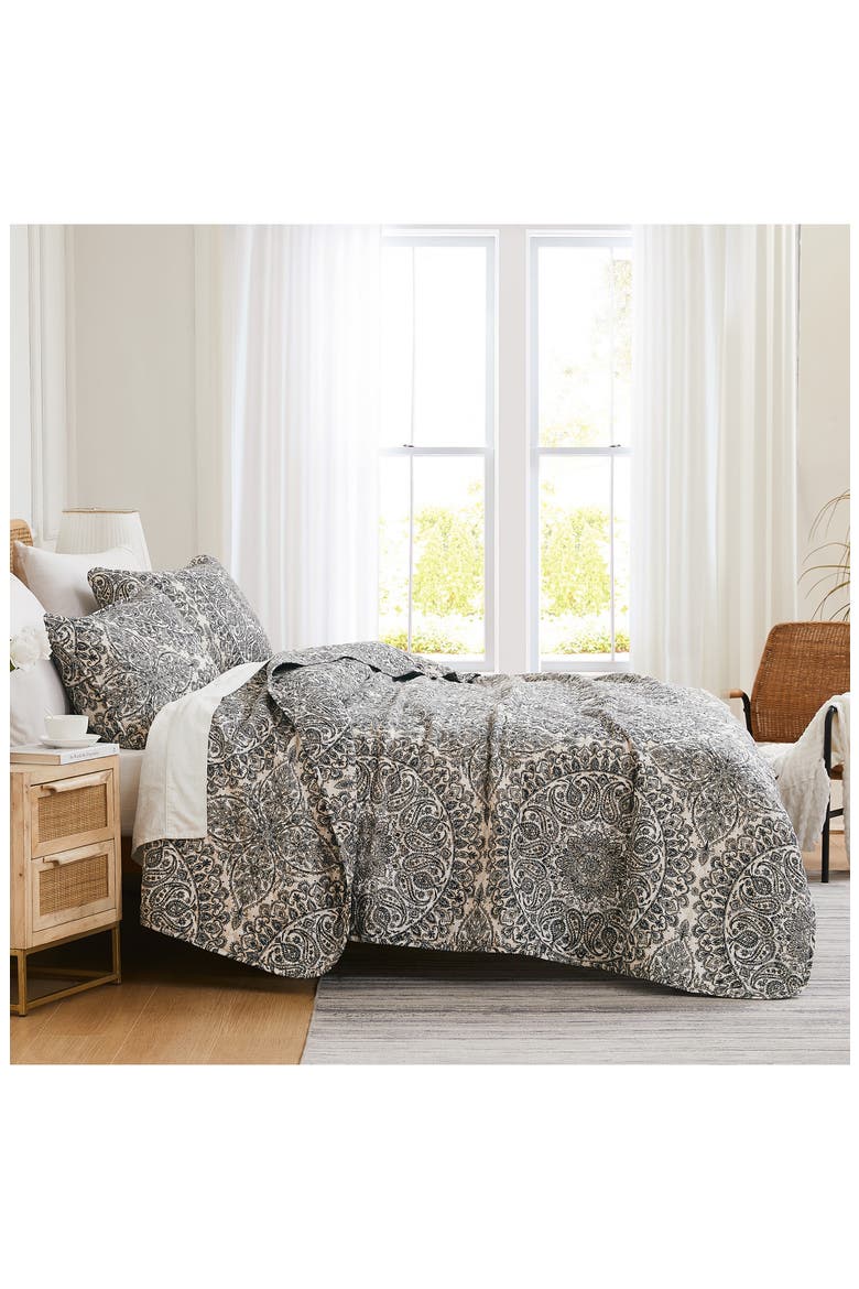 Ashanti Quilt & Sham Set, Alternate, color, GREY