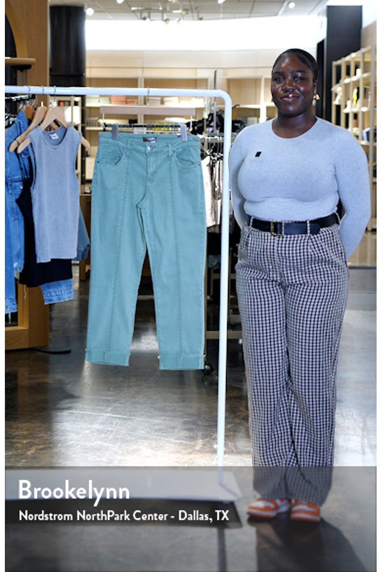 Amy Seamed Mid Rise Crop Slim Jeans video