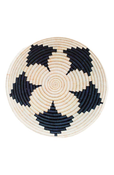 Petal Raffia Plateau