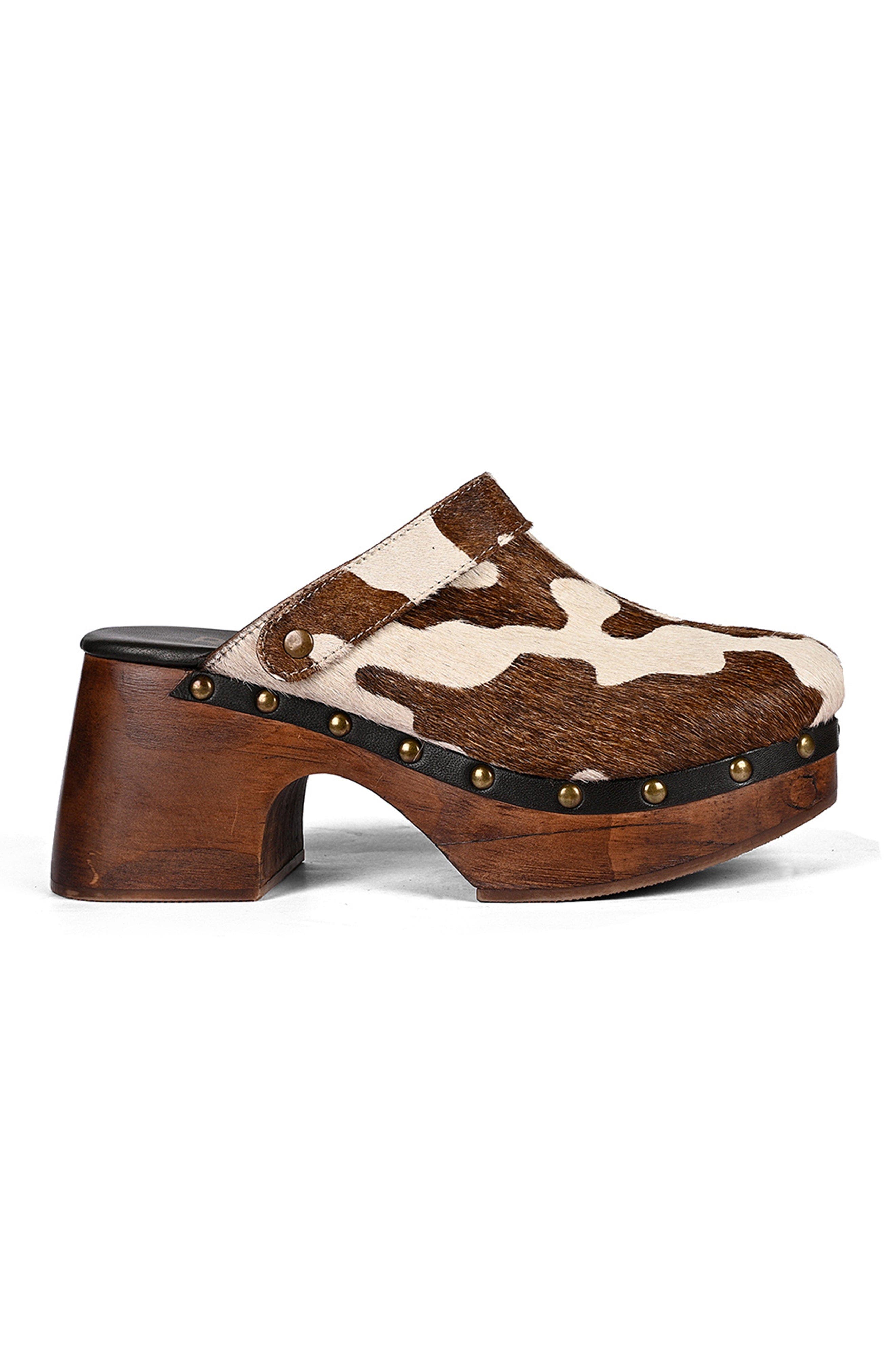 Justify Clog, Alternate, color, White Pinto