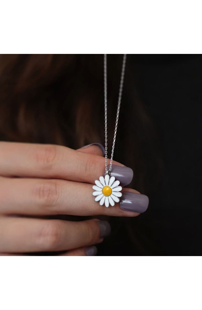 Spero London Sterling Silver Daisy Pendant Necklace, Alternate, color, Silver