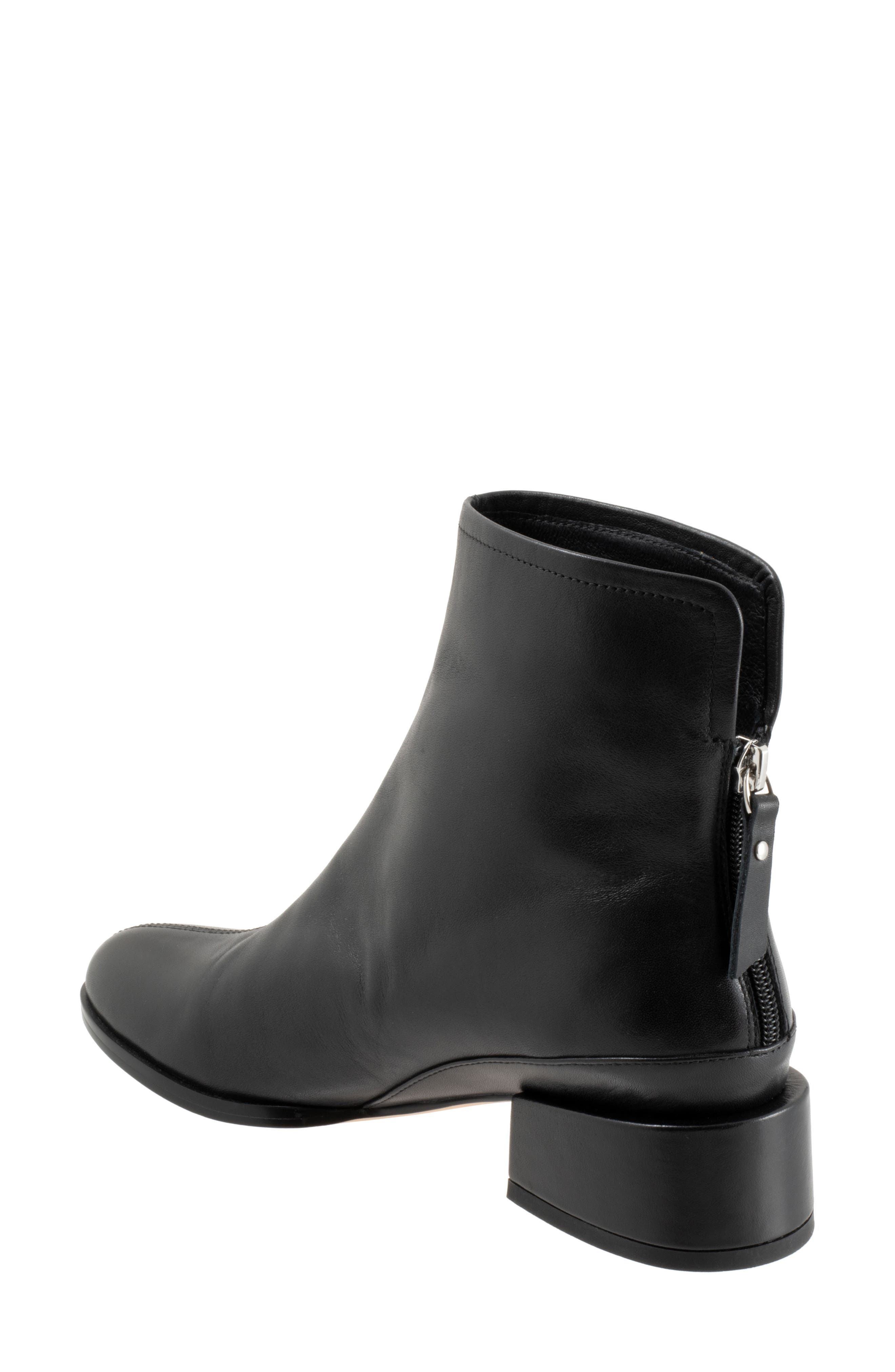 EOS FOOTWEAR Cast Leather Bootie, Alternate, color, Black