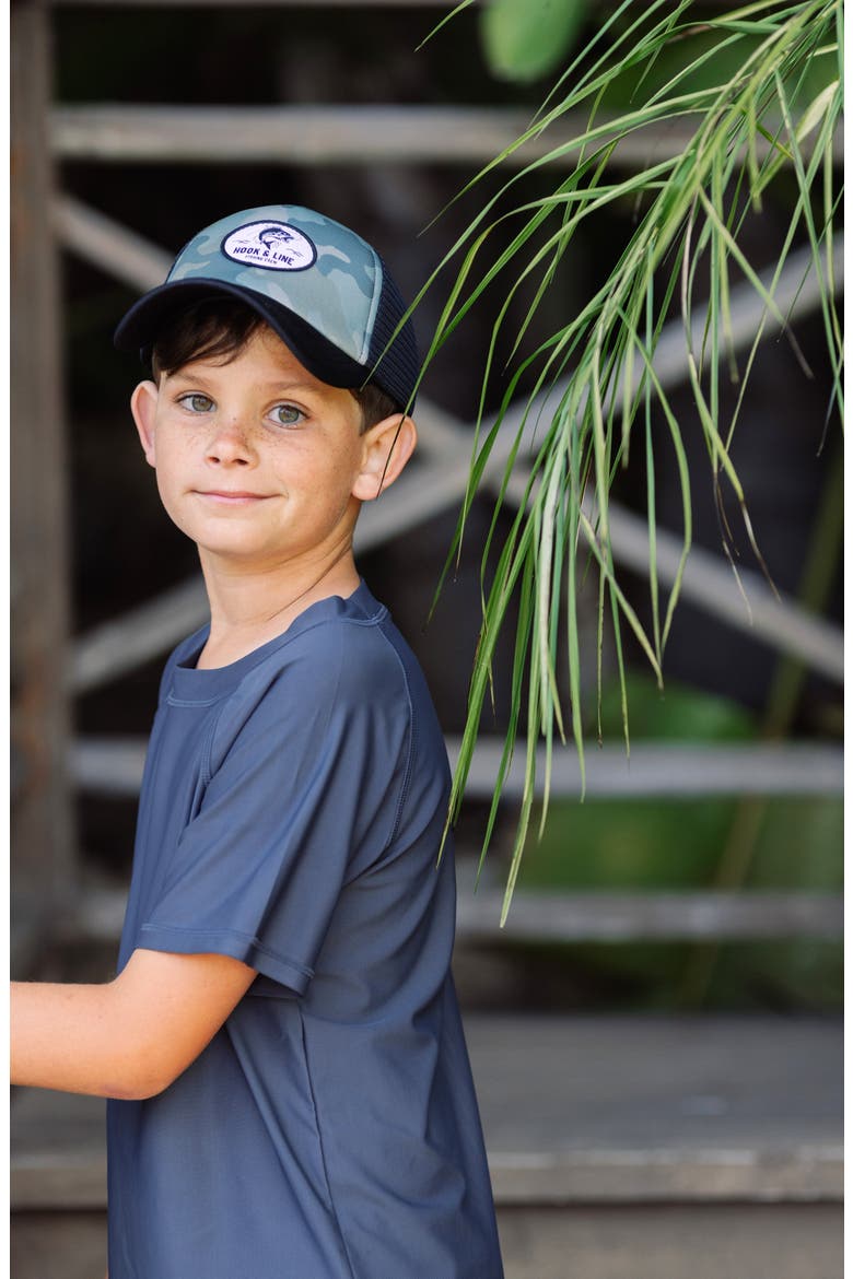 Kids' UPF 50+ Short Sleeve Rashguard, Alternate, color, BLACK SAND