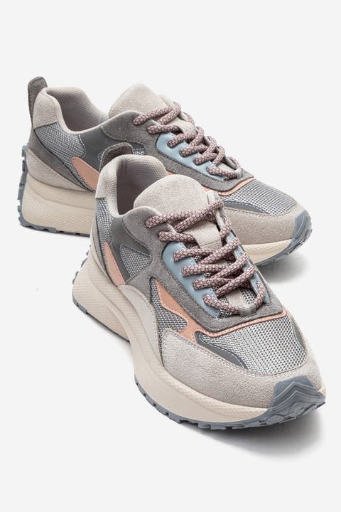 Premia Sneaker (Women)