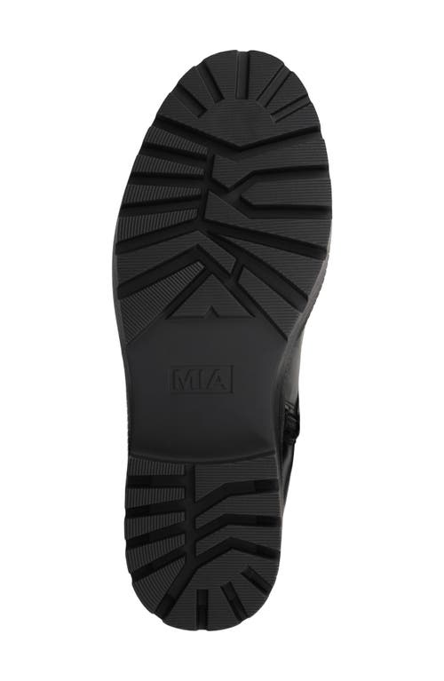 Mia Elis Block Heel Boot In Black