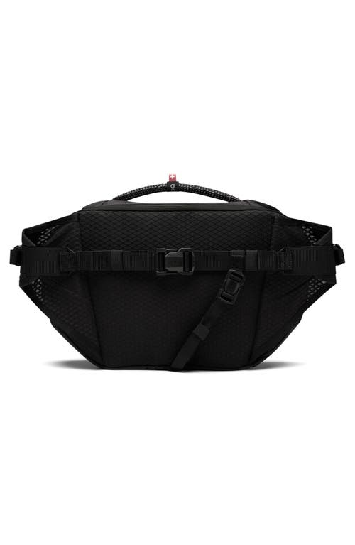 On 9-liter Sling Pack In Black