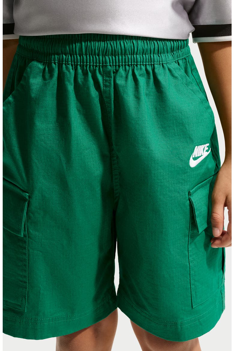 Kids' Sportswear Club Woven Cargo Shorts, Alternate, color, MALACHITE/ WHITE