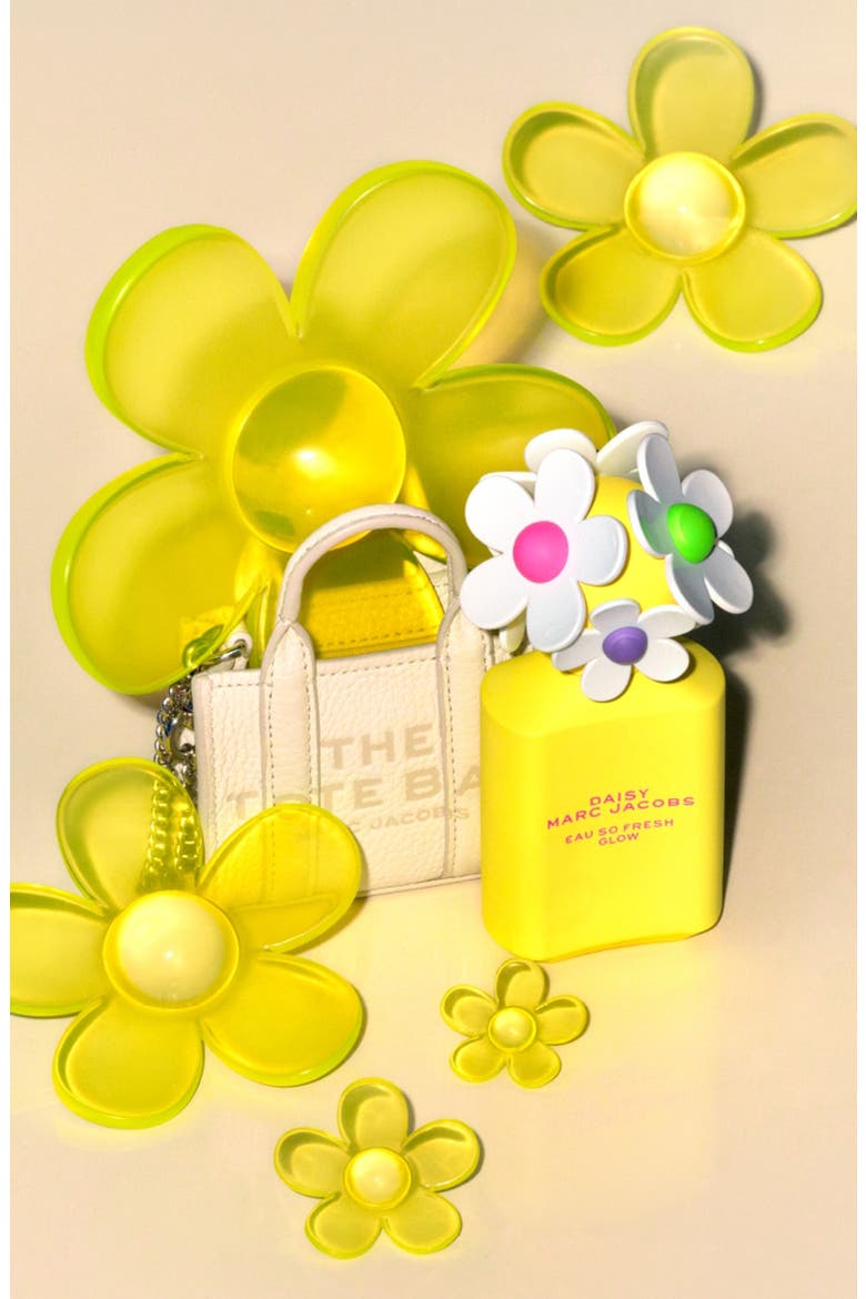 Marc Jacobs Daisy Eau So Fresh Glow Eau de Toilette (Limited