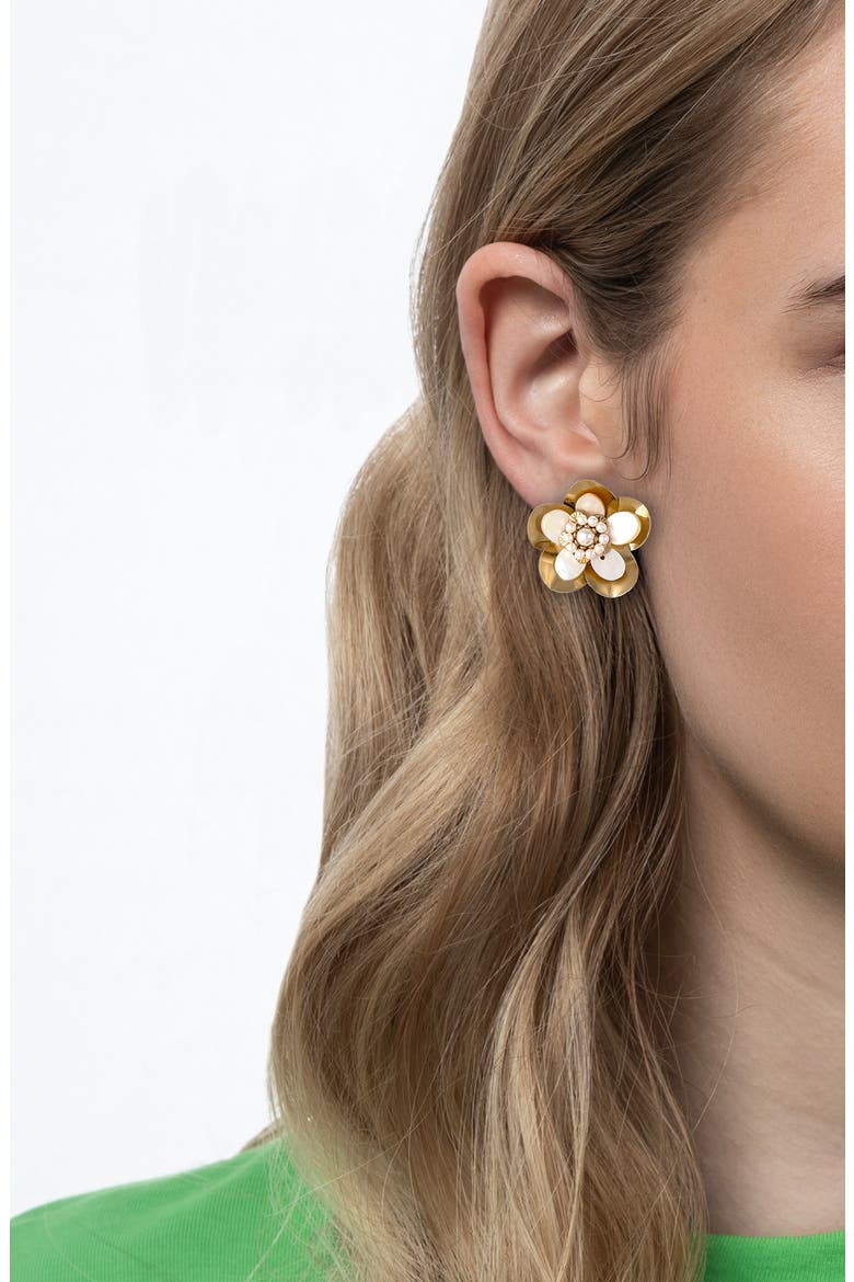 Carrie Flower Drop Earrings, Alternate, color, GOLD