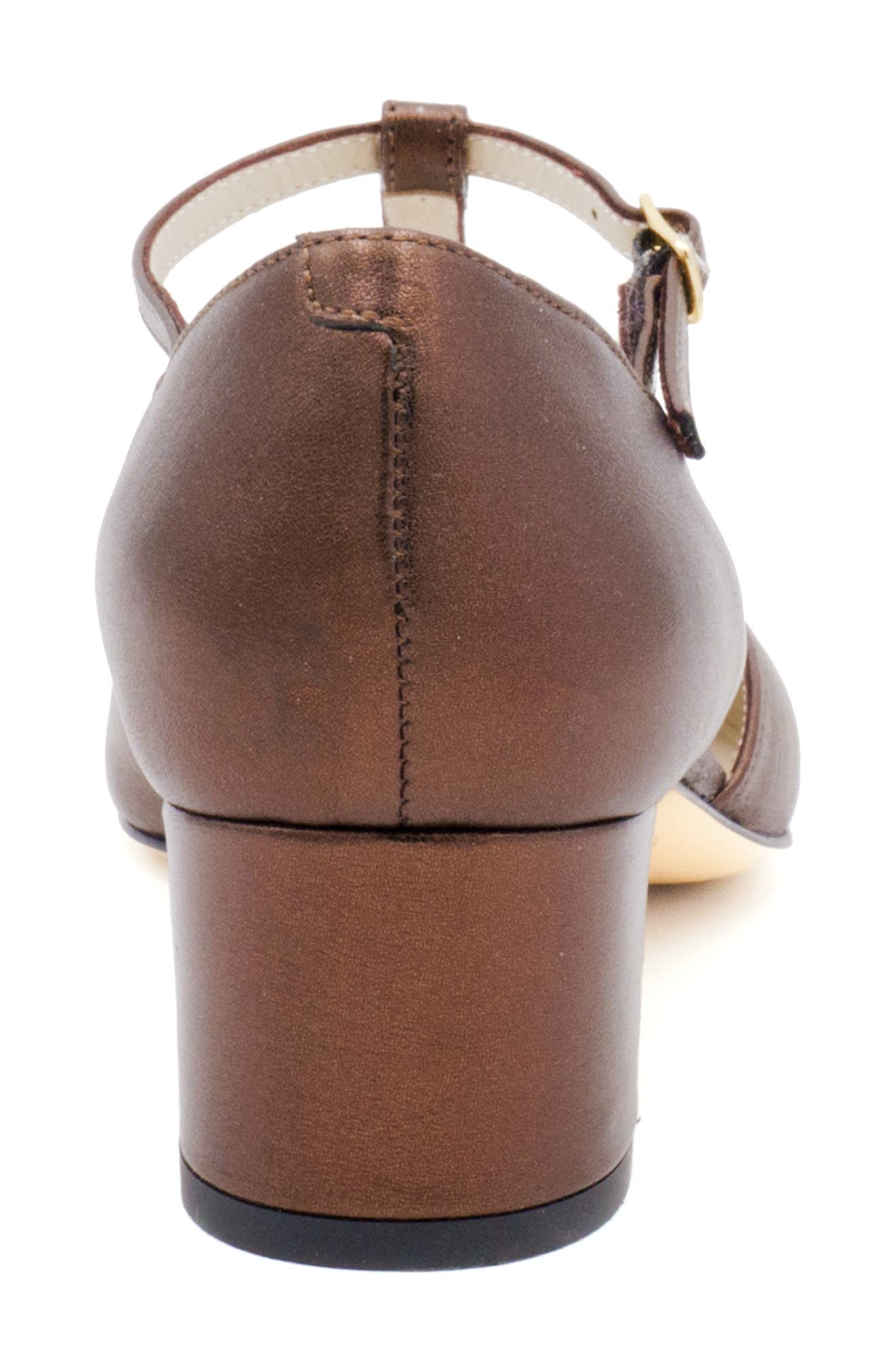 Amalfi by Rangoni Pipistrello Pointed Toe Pump, Alternate, color, Arktos Etoile