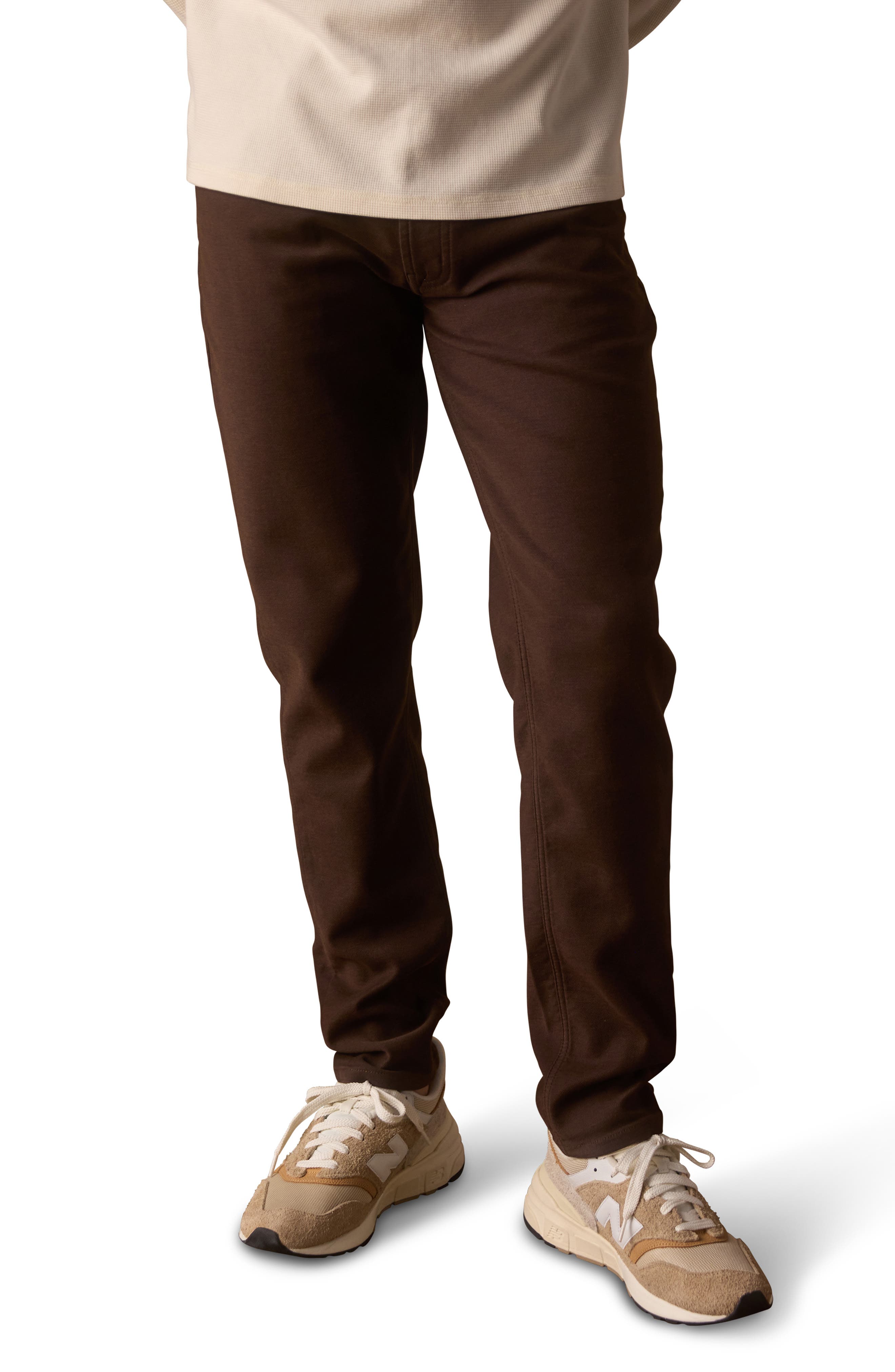DARK BROWN