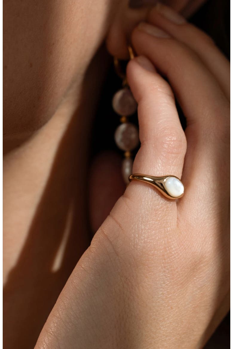 Mother of Pearl Signet Ring, Alternate, color, Gold Vermeil