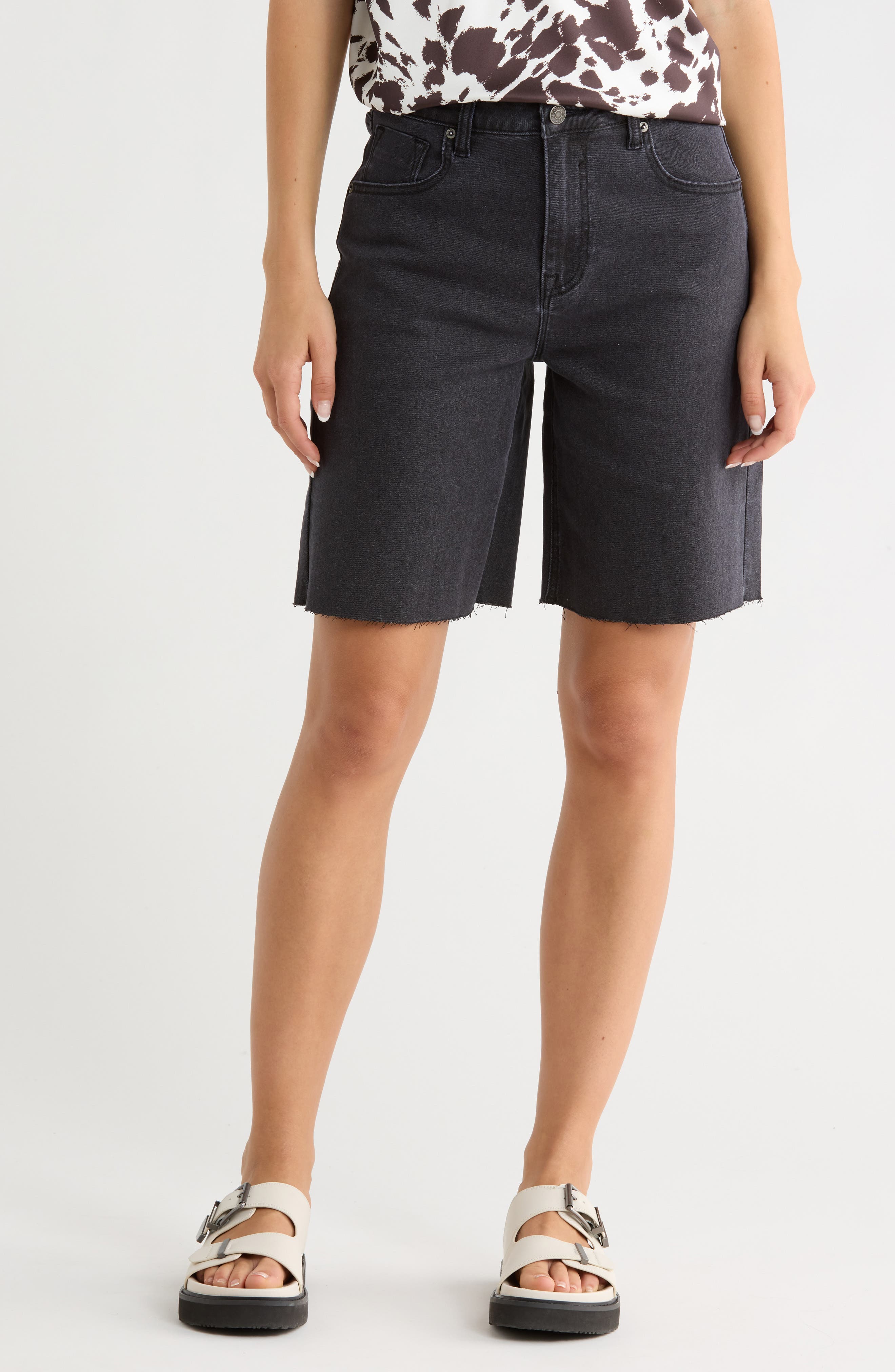 Vigoss Denim Cuff Off Bermuda Shorts