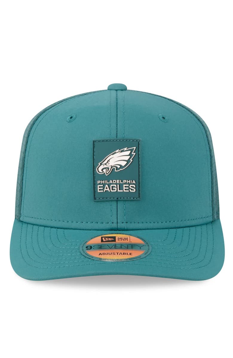 New Era Men's New Era Green Philadelphia Eagles 2025 Sideline 9SEVENTY Trucker Adjustable Hat, Alternate, color, Green