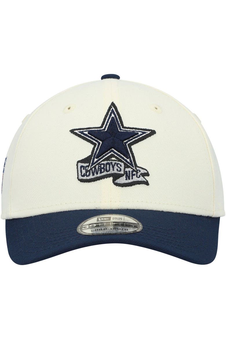 Youth New Era Cream/Navy Dallas Cowboys 2022 Sideline Two-Tone 39THIRTY Flex Hat, Alternate, color, Cream