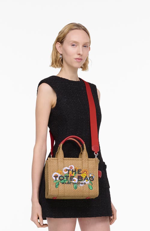 Marc Jacobs The Medium Daisy Tote Bag In Beige Caramel Brown In Natural