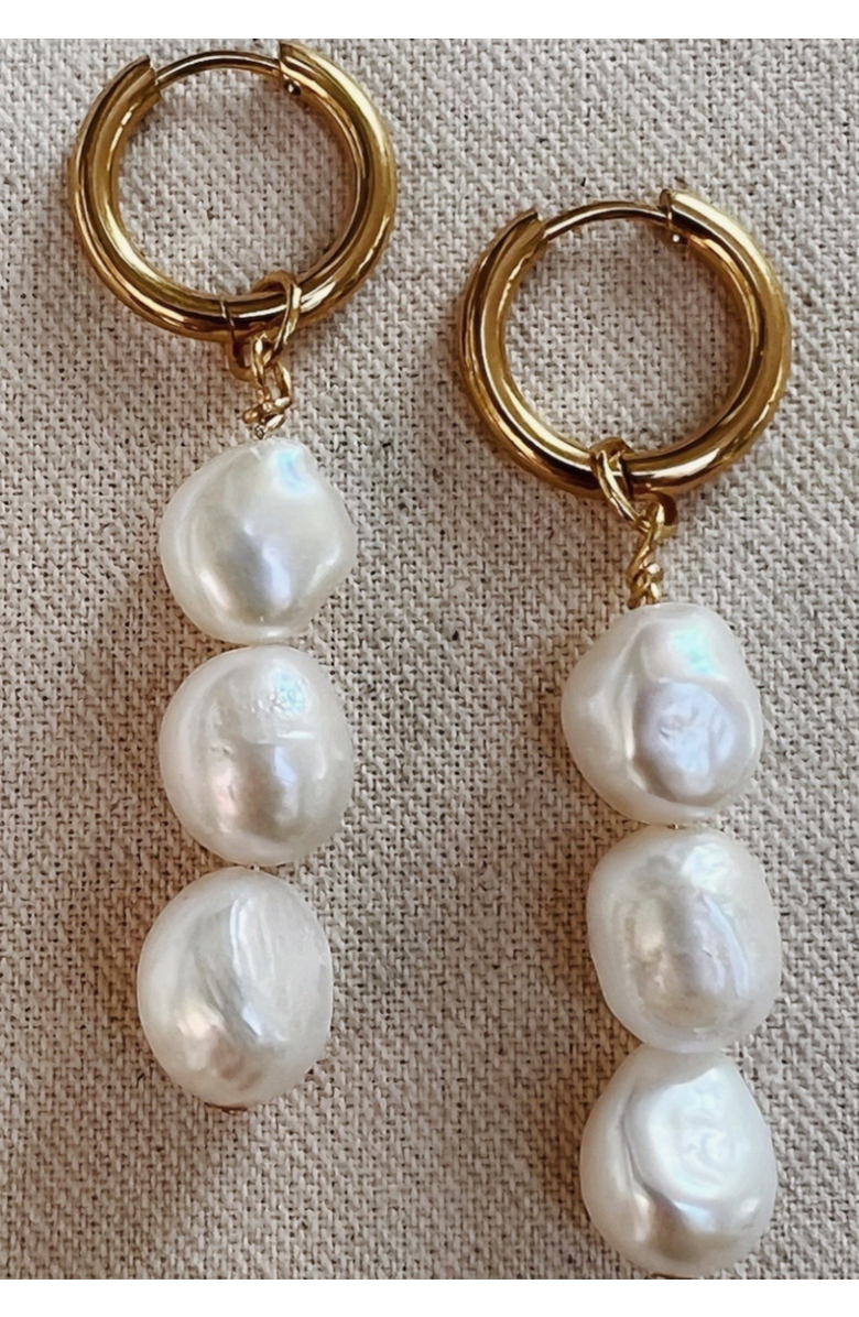 sccollection 3 Drop Pearl Earrings, Alternate, color, Gold