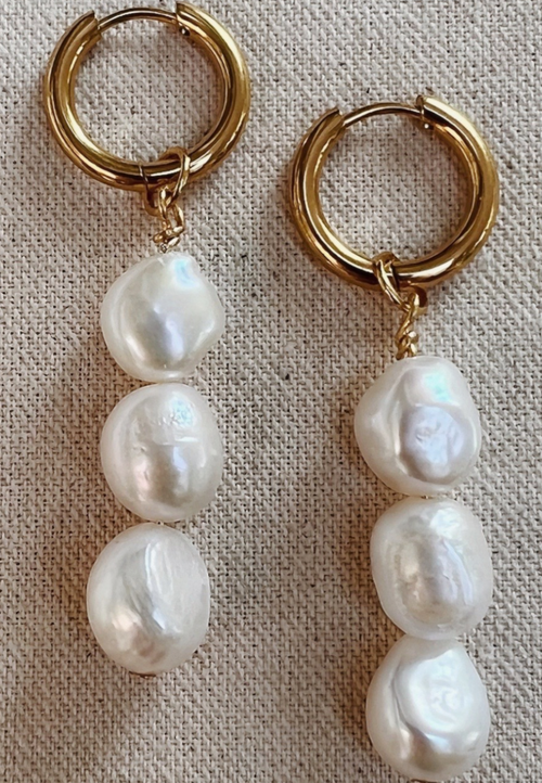 Sccollection 3 Drop Pearl Earrings In Gold
