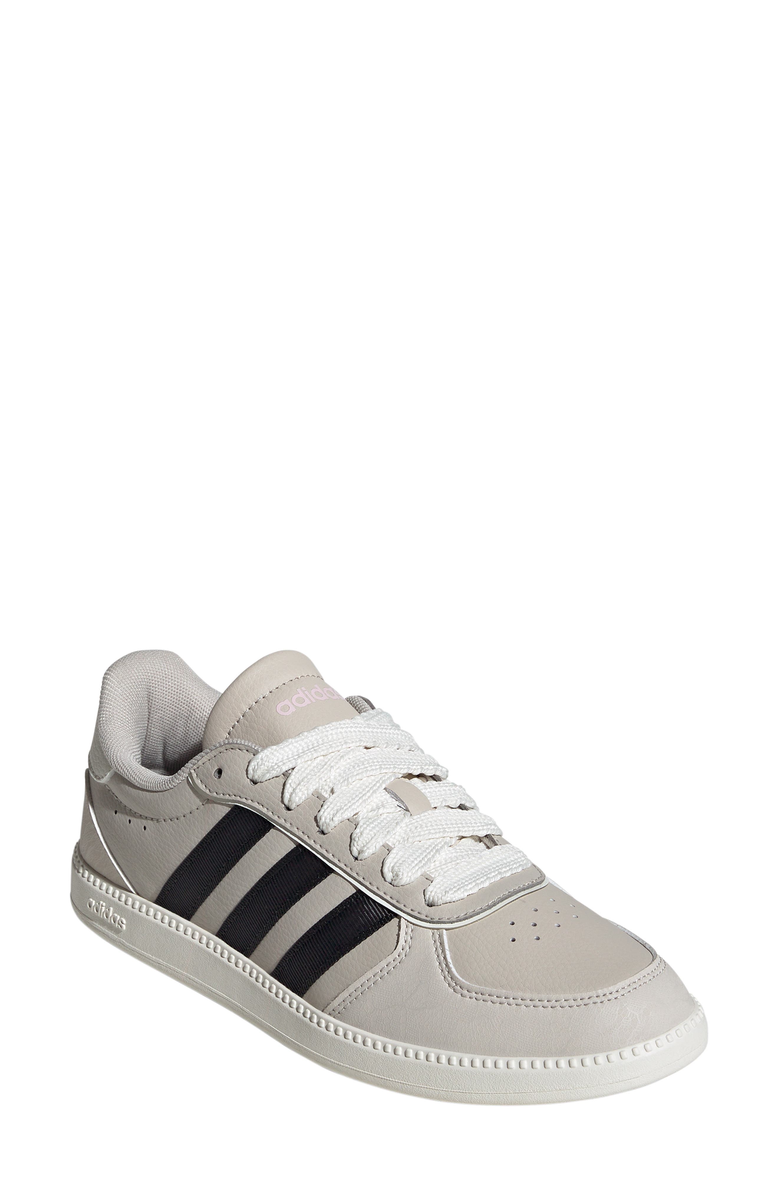 adidas Breaknet Sleek Sneaker
