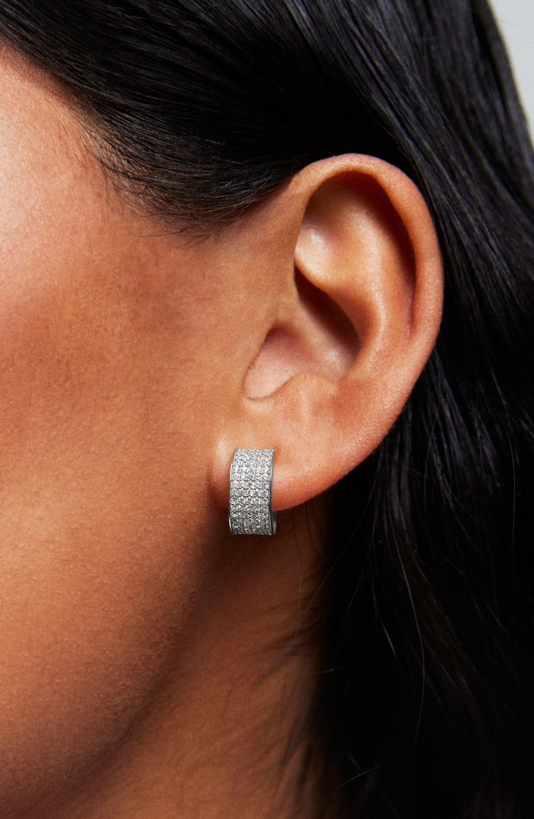 Dean Davidson Petit Pavé Thick Huggie Hoop Earrings, Alternate, color, Silver/ Topaz