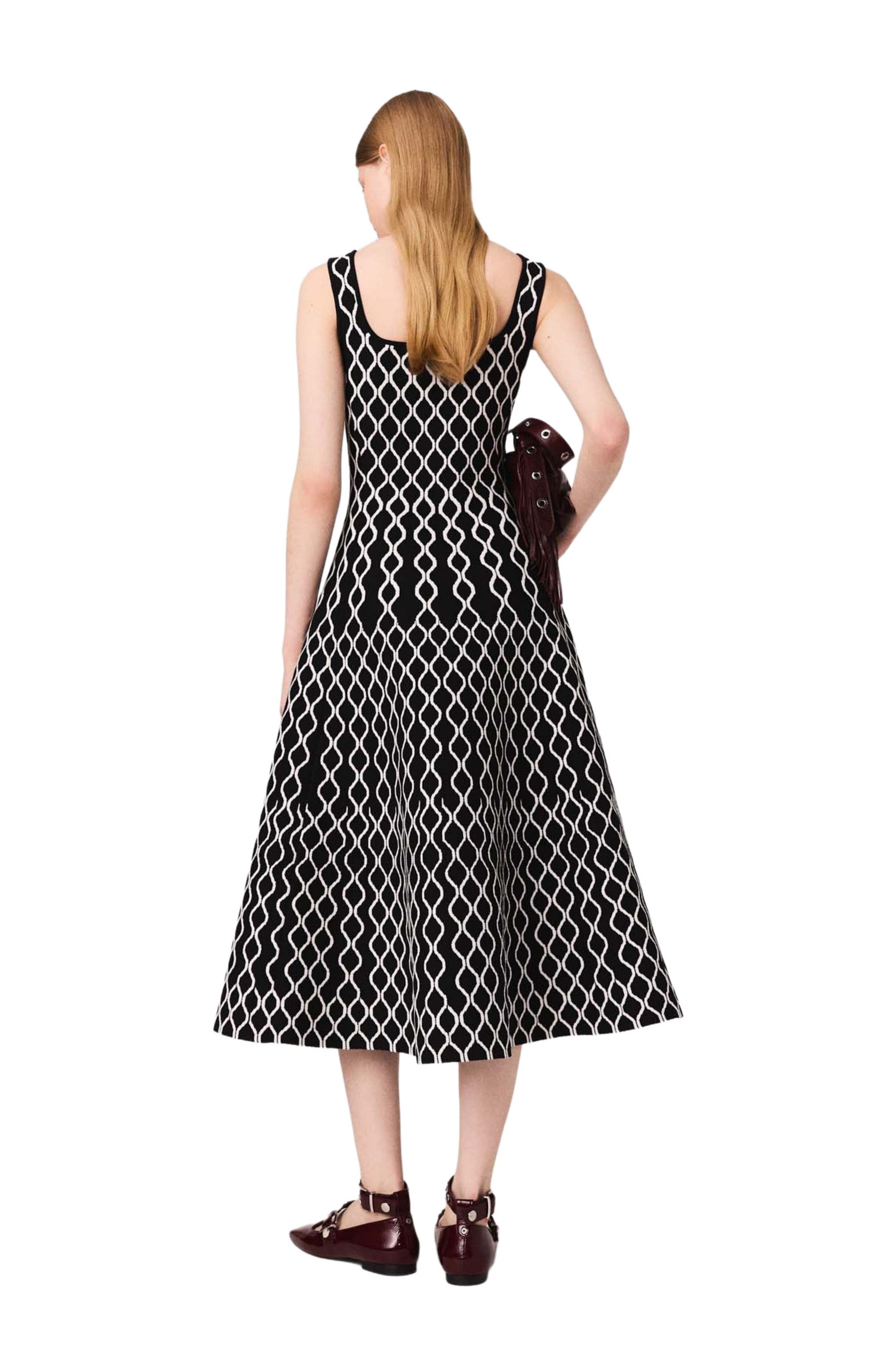 Jacquard knit midi dress - image 2