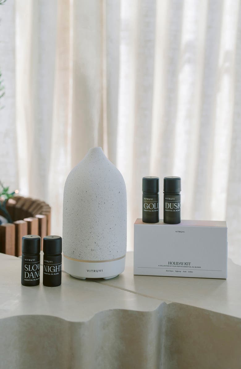 Vitruvi The Festive Four Oil Kit $54 Value, Alternate, color,
