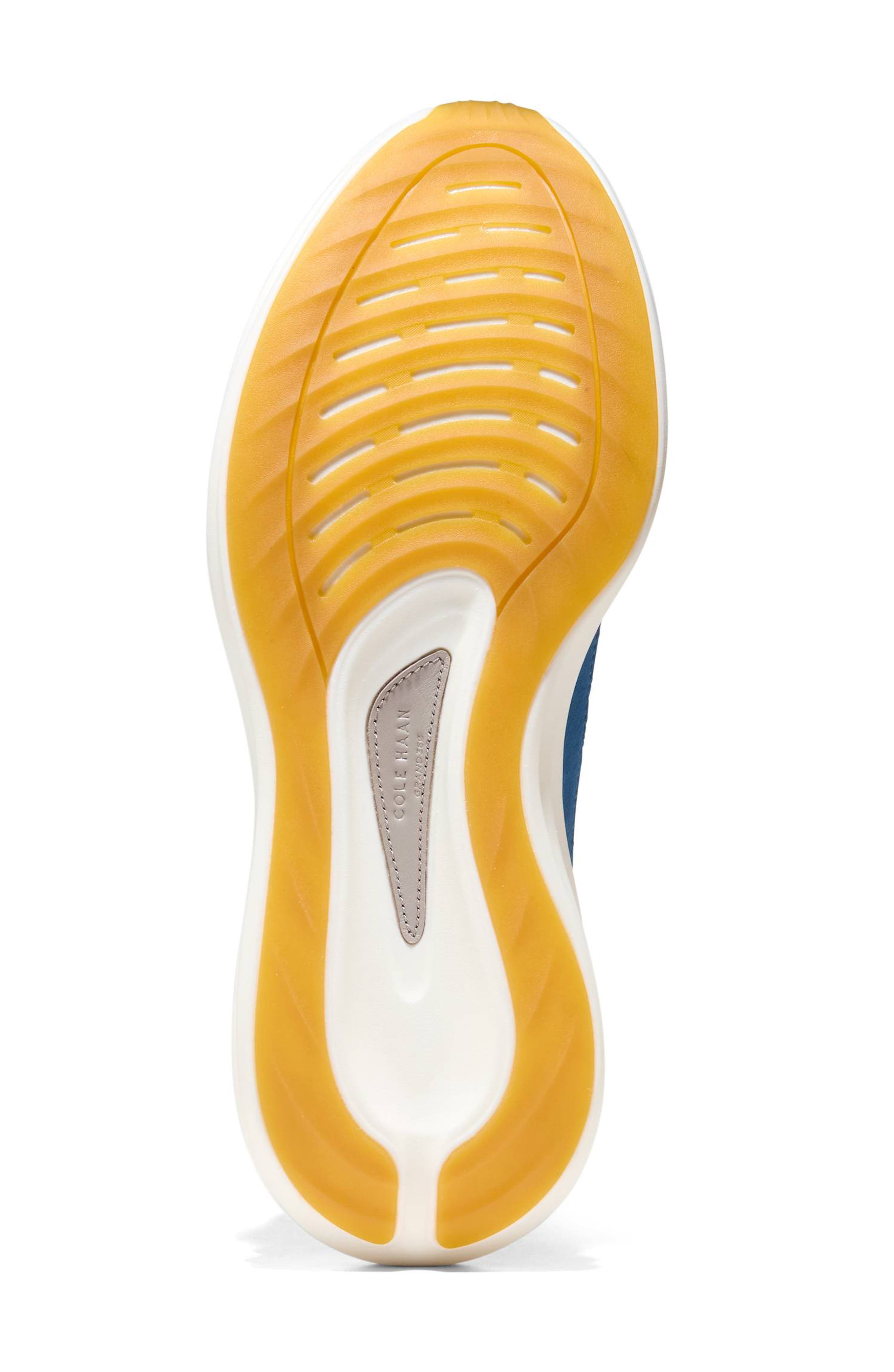 Cole Haan Øriginal Grand Quadstar Running Shoe, Alternate, color, Paloma / Dark Blue / Ivory