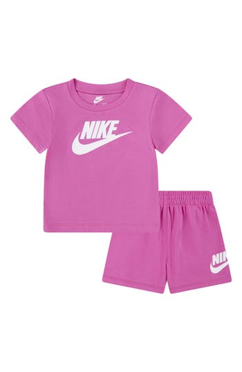 Nike Club Graphic T-shirt & Shorts Set In Purple
