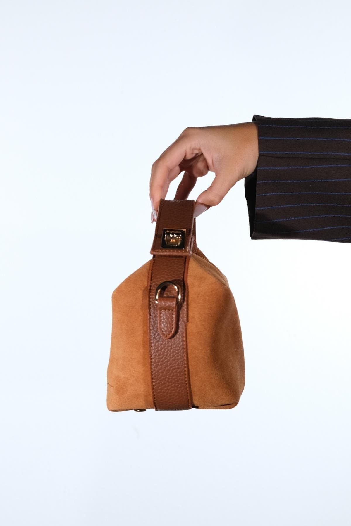 Forever 
Always Shoes ISLAND Leather Shoulder Bag, Alternate, color, 