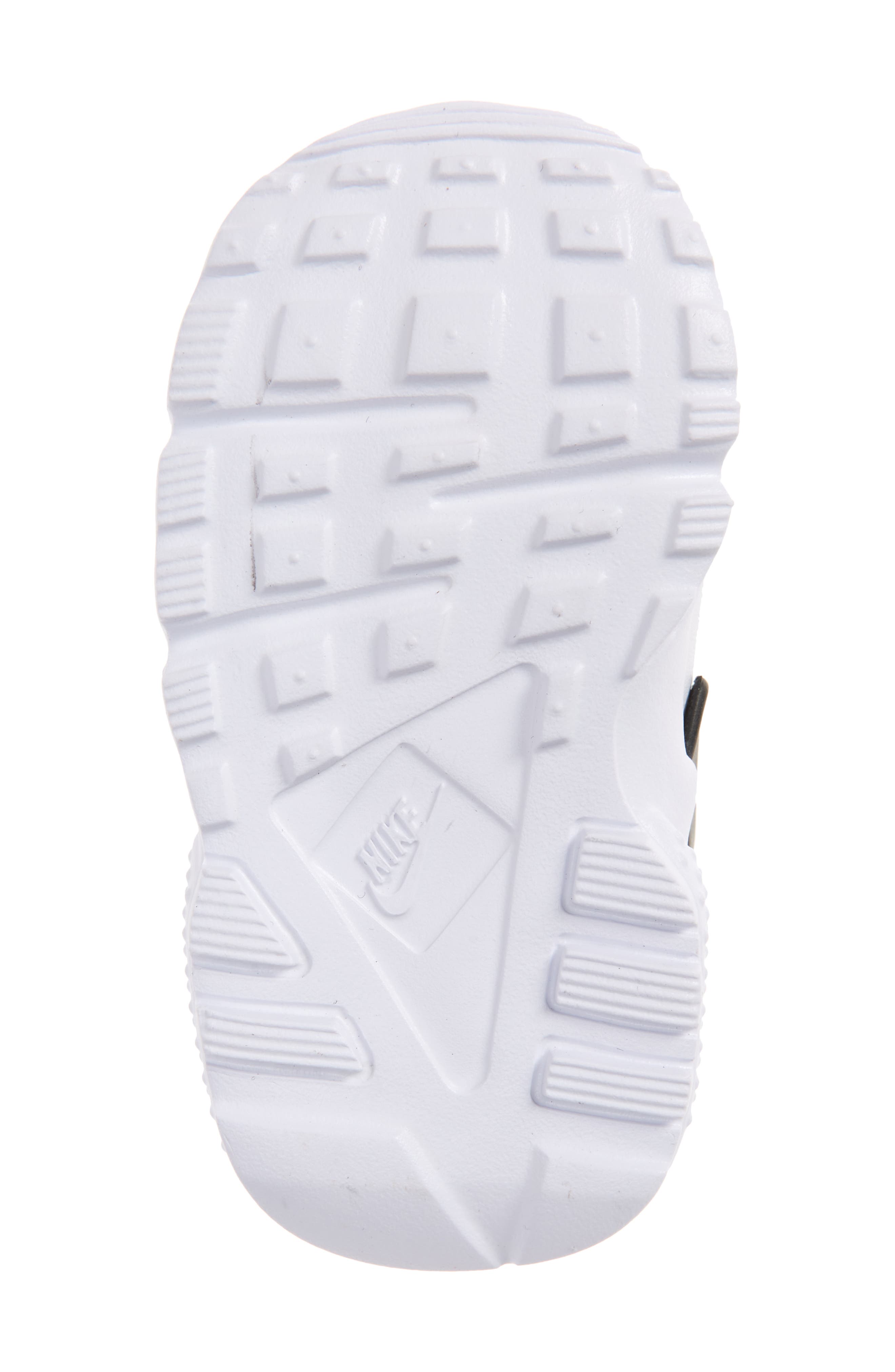 Nike Huarache Run Sneaker, Alternate, color, 