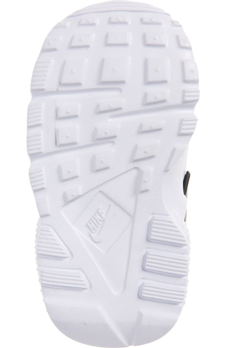 Nike Huarache Run Sneaker, Alternate, color,