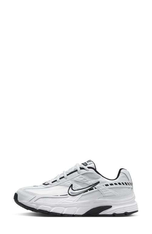 Nike Initiator Sneakers In White And Silver