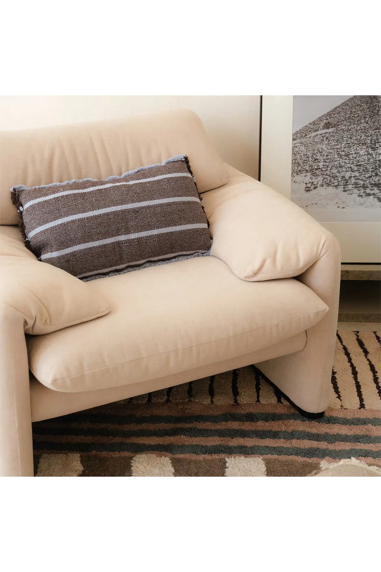 Cushion Lines, Alternate, color, Brown, Light Blue