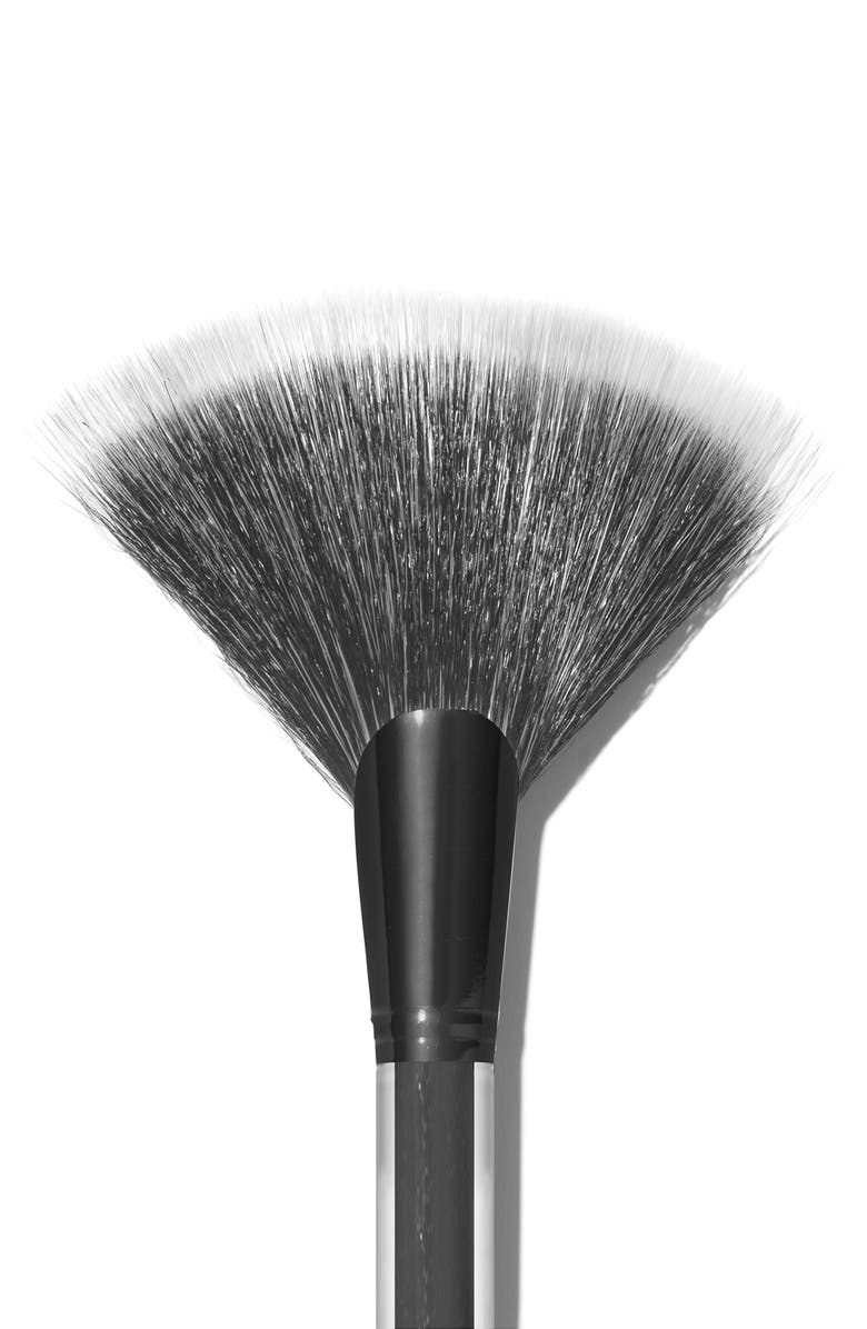 Kevyn Aucoin Beauty SPACE.NK.apothecary Kevyn Aucoin Beauty The Large Fan Brush, Alternate, color, 