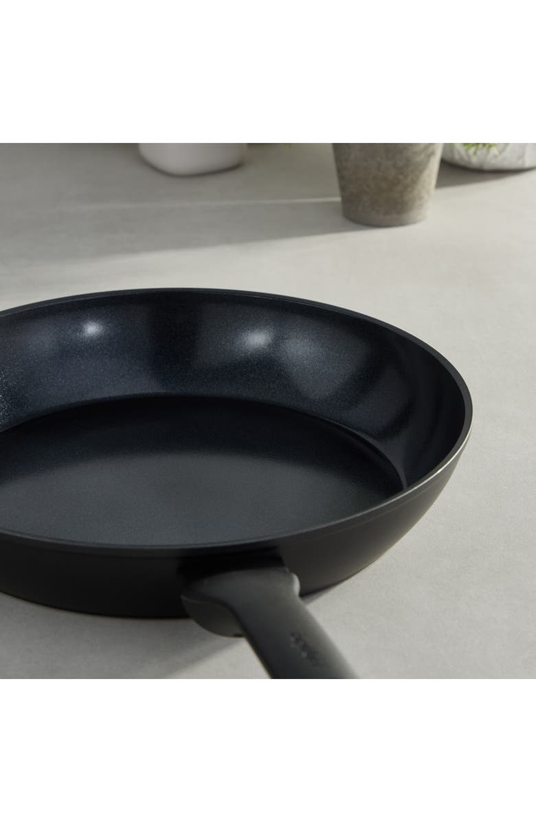BergHOFF DiNA Helix 11-Inch Fry Pan, Alternate, color, Black